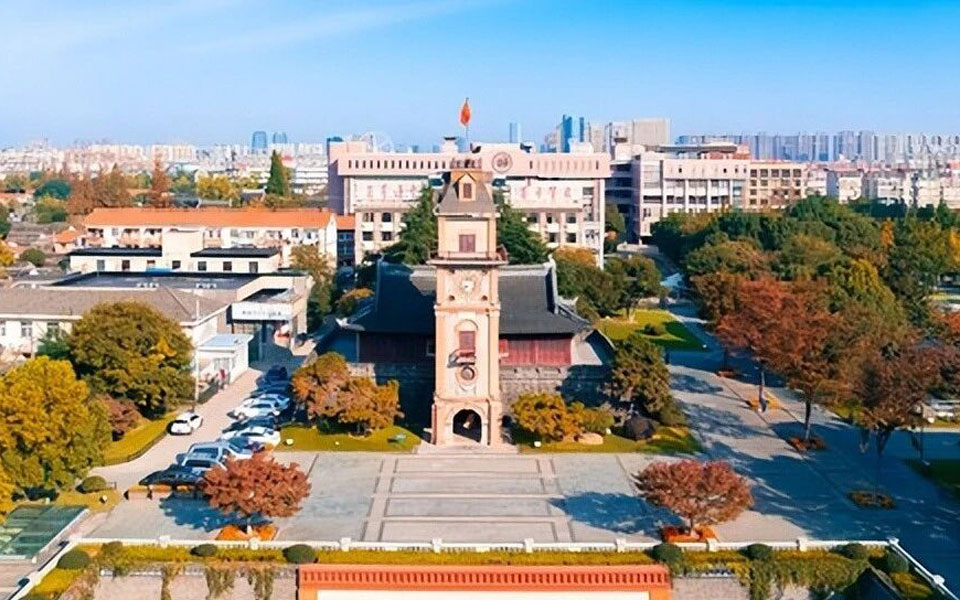 江苏海洋大学一行莅临佩信集团，共商高质量就业创新路径